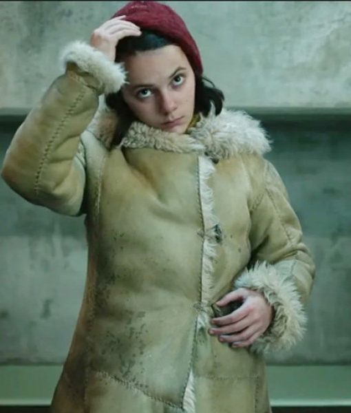 His Dark Materials Lyra Belacqua (Dafne Keen) Fur Leather Coat With Hood His Dark Materials Lyra Coat With Hood