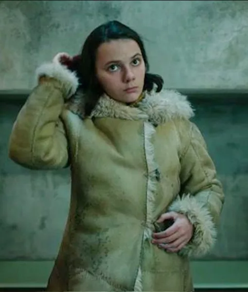 His Dark Materials Lyra Belacqua (Dafne Keen) Fur Leather Coat With Hood His Dark Materials Lyra Coat With Hood